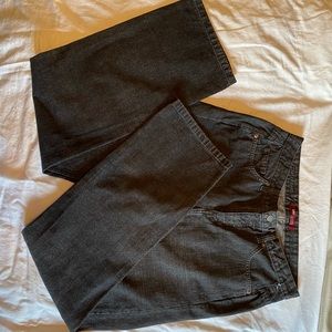 Lee riveted dark wash jeans